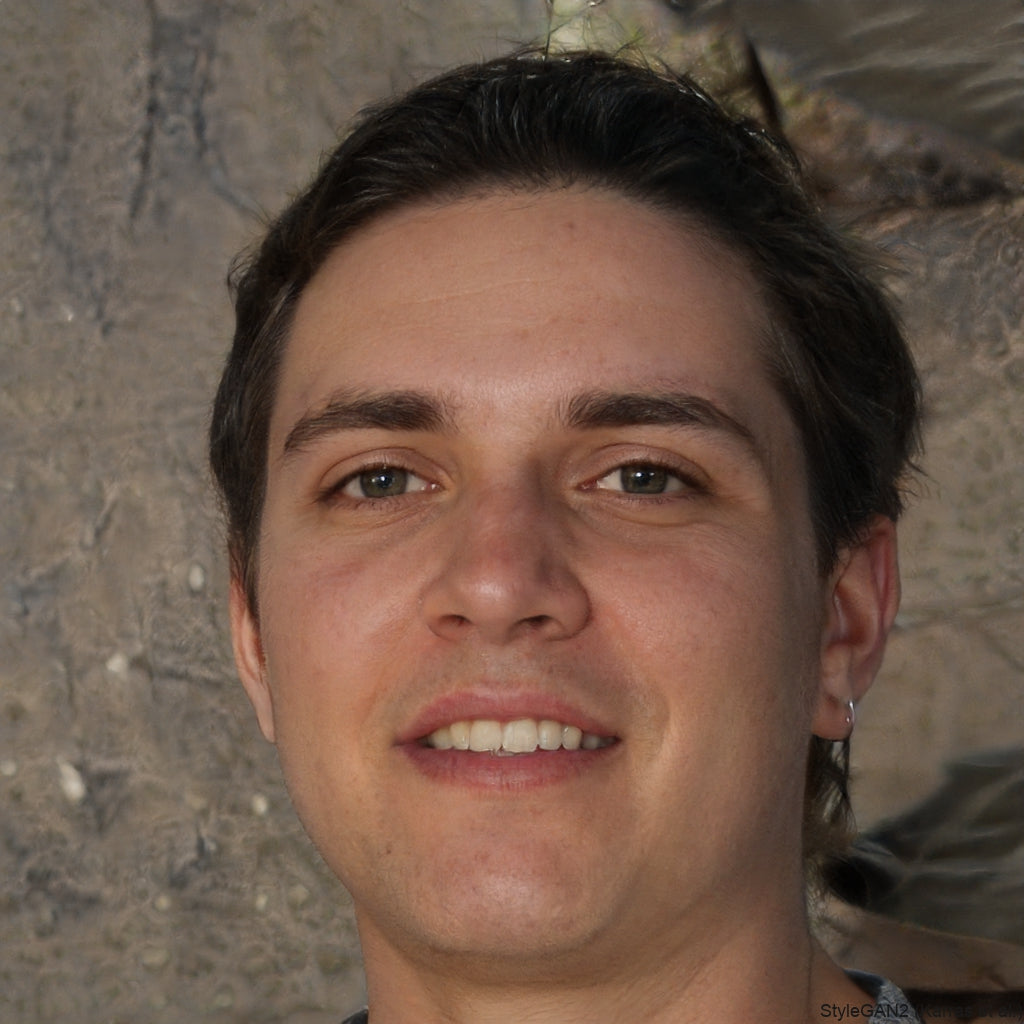 <em>Daniel Morales</em>